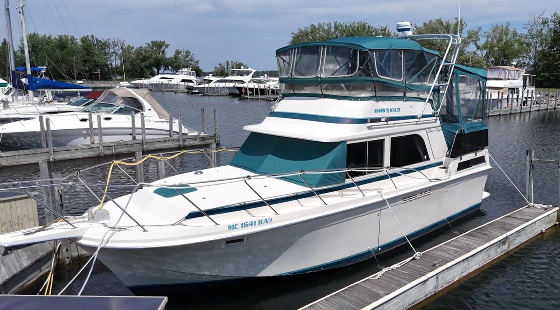 Chris Craft 36 Catalina