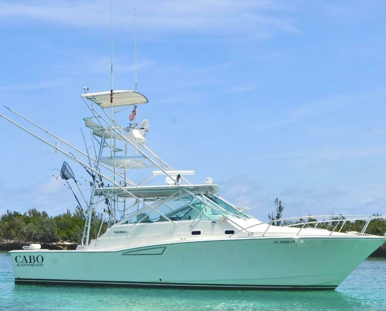 Cabo 35 Express
