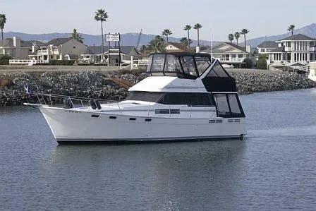Bayliner 3888 Motoryacht
