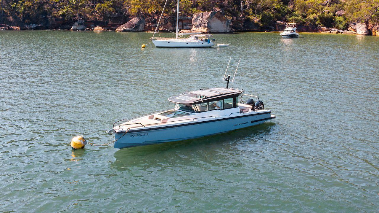 Axopar 37XC Cross Cabin