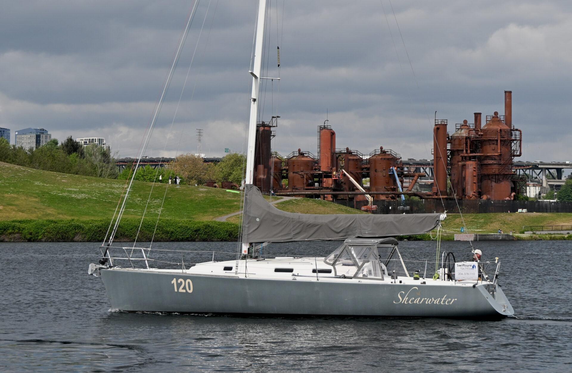 J Boats 120