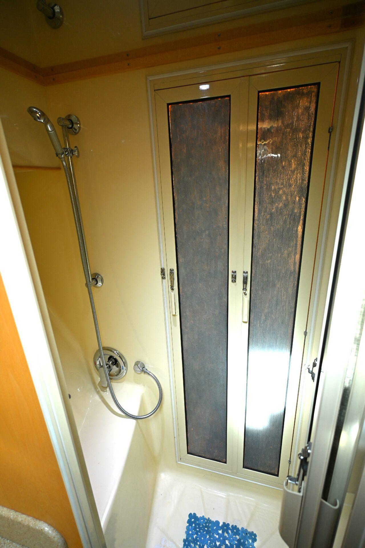 Photo 38