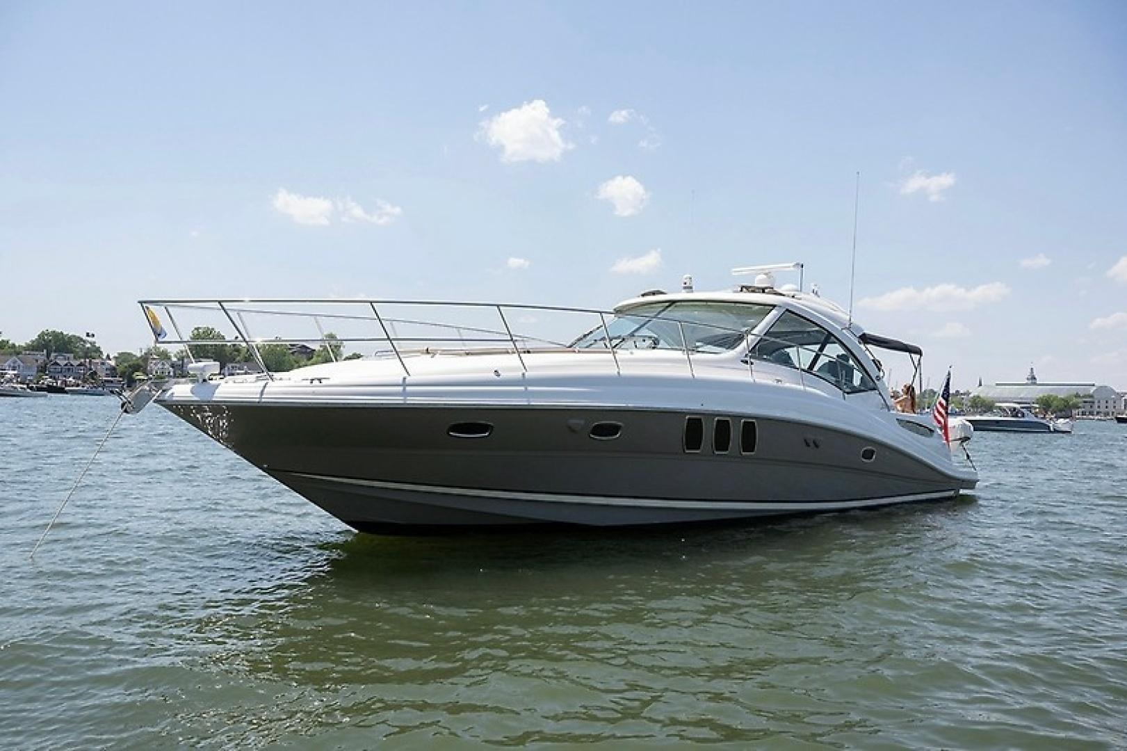 Sea Ray 480 Motor Yacht