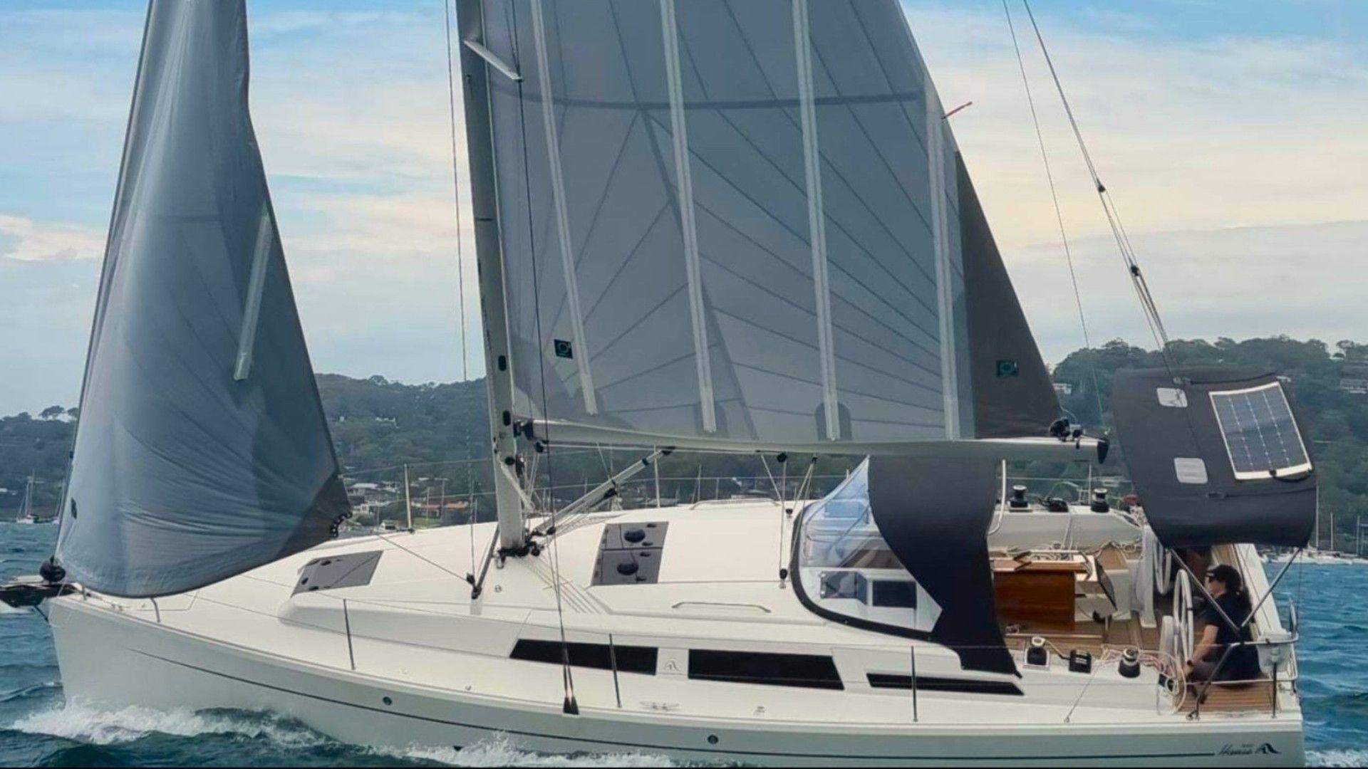 Hanse 348