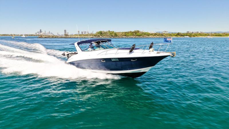 Riviera M370