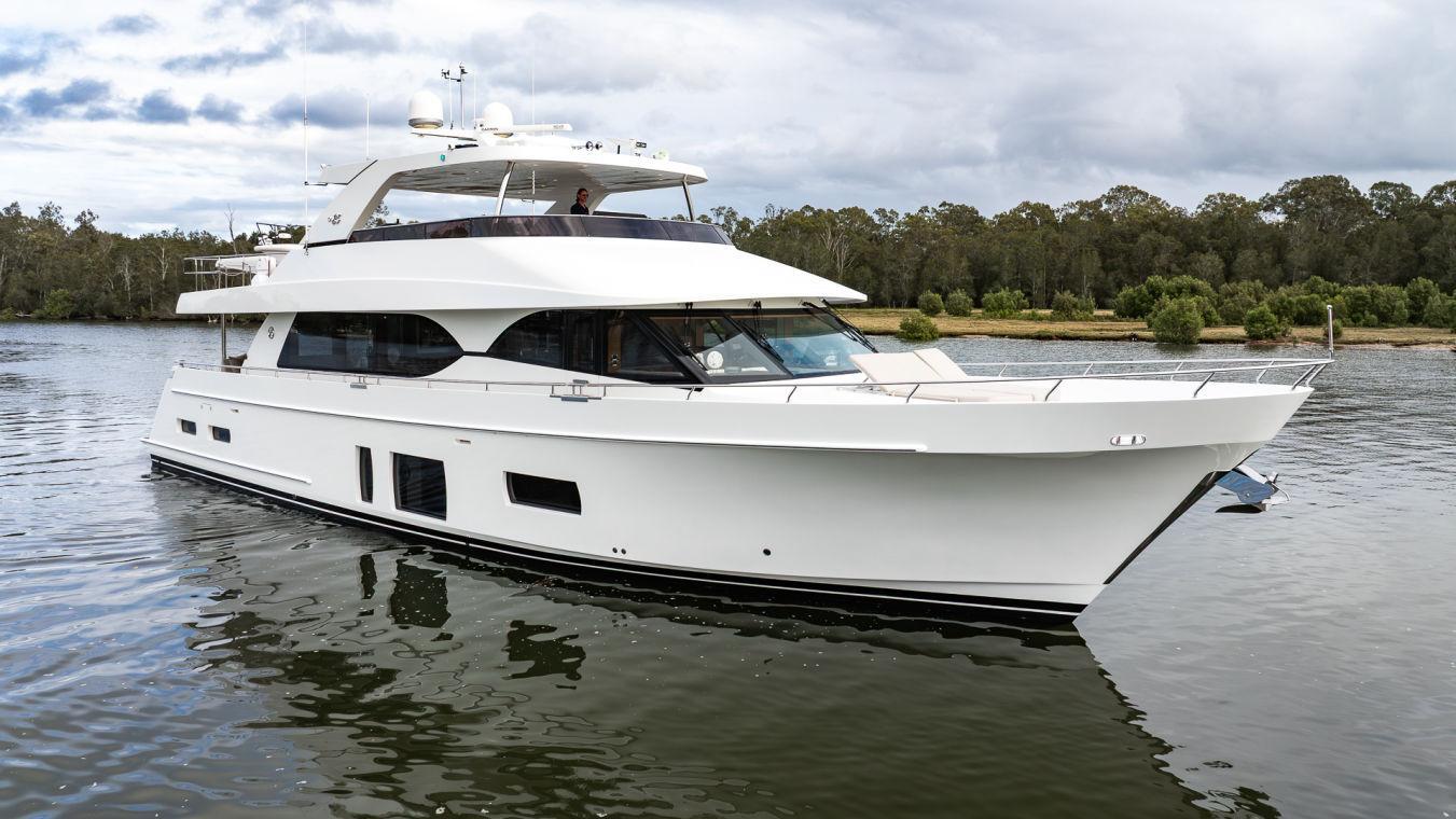 Ocean Alexander 85