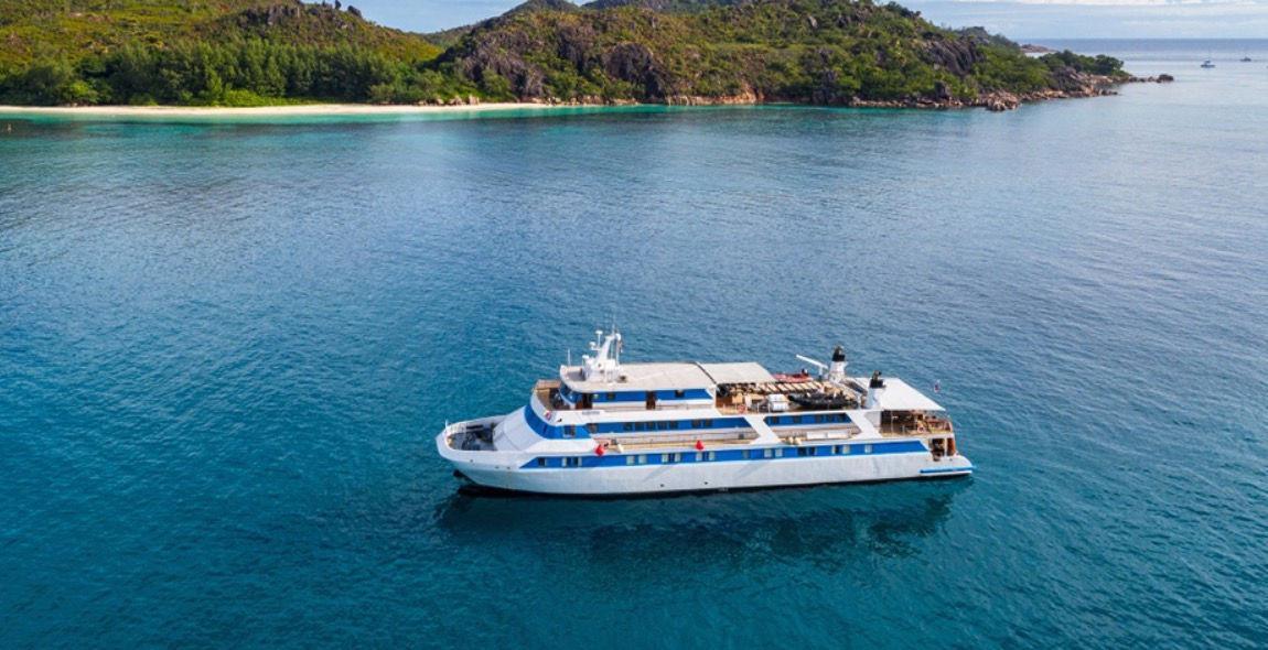 Boutique Cruise Ship 45m.