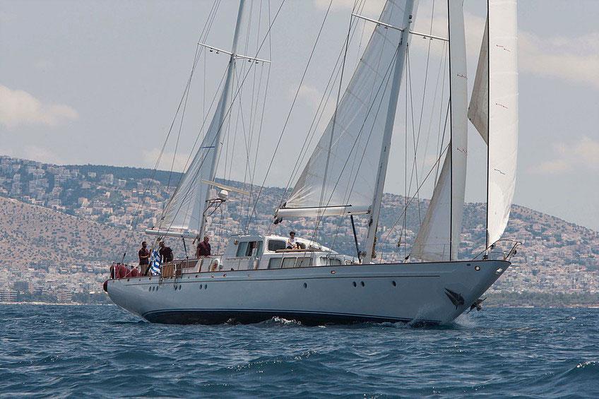 Camper & Nicholson 115