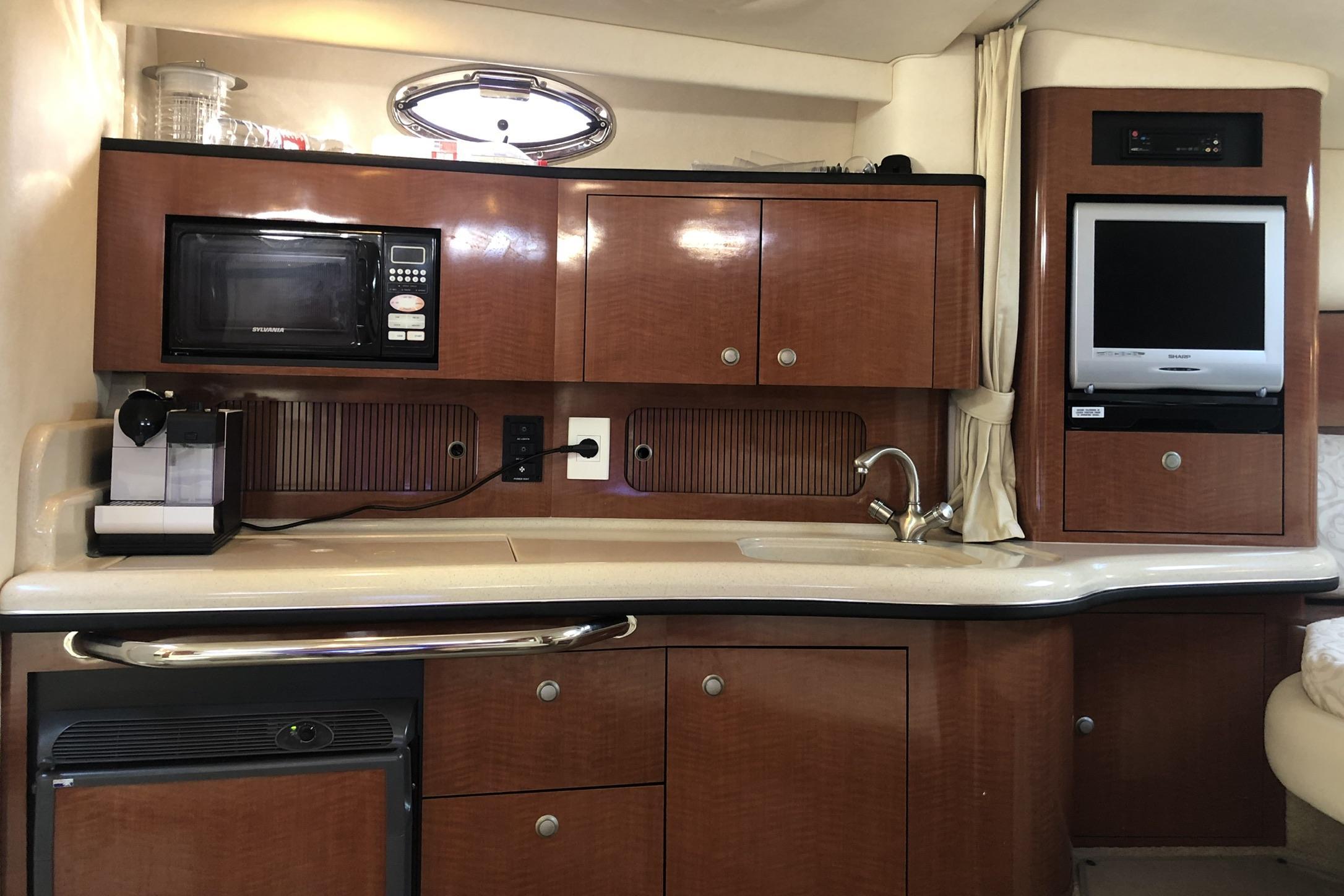 Sea Ray 355/320 Sundancer