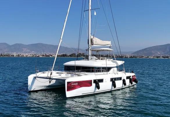 Lagoon 50