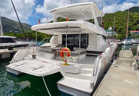 Leopard 53 Powercat