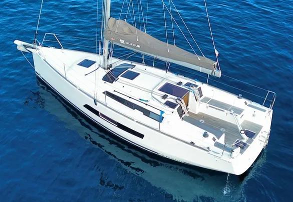 Dufour 32