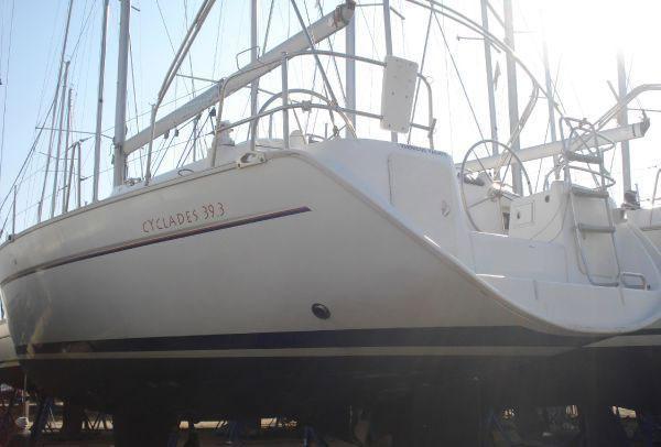 Cyclades 39.3