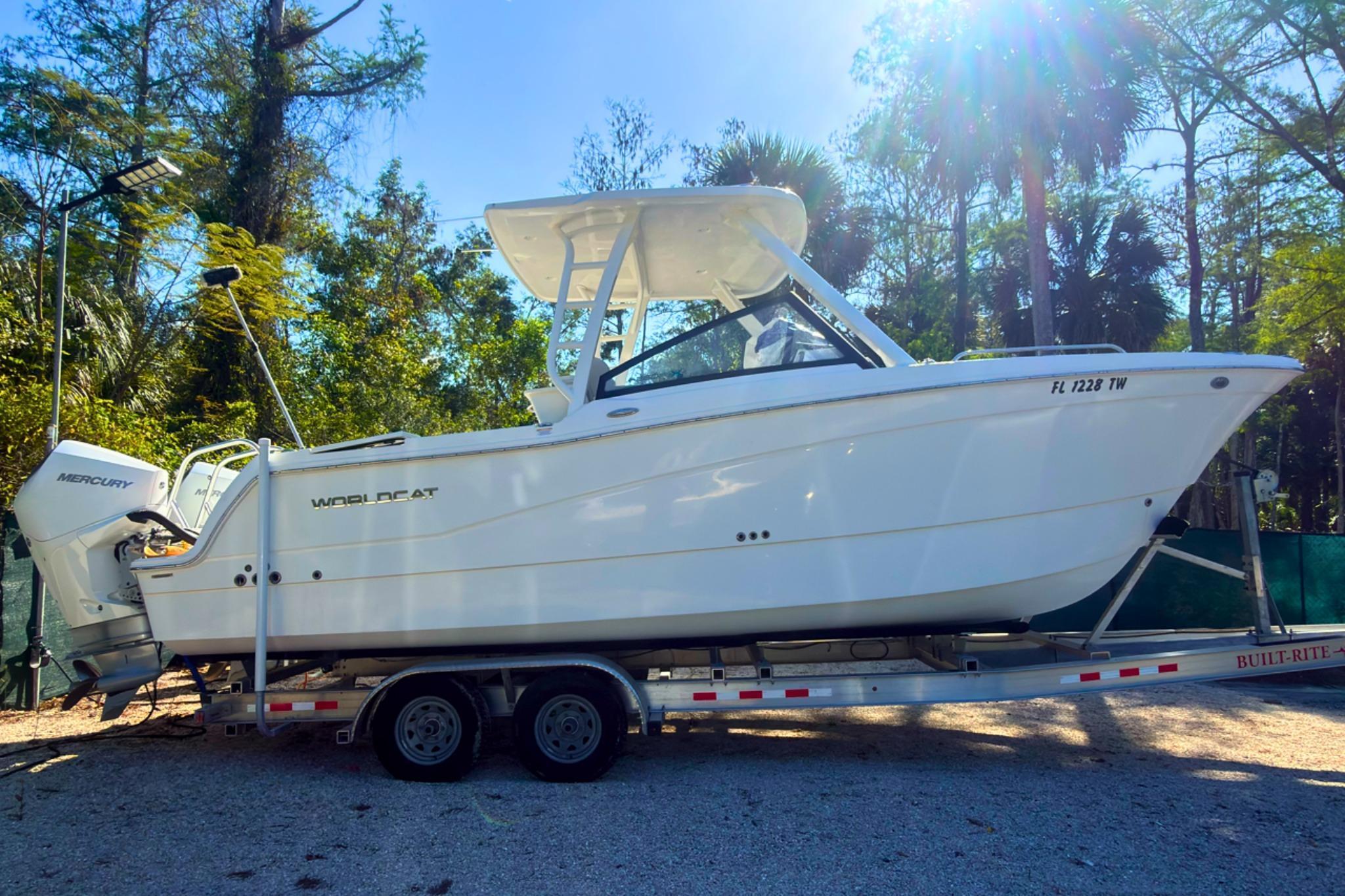 World Cat 260 DC-X