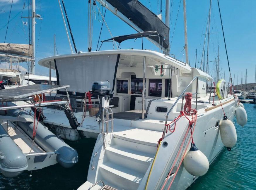 Lagoon 450F