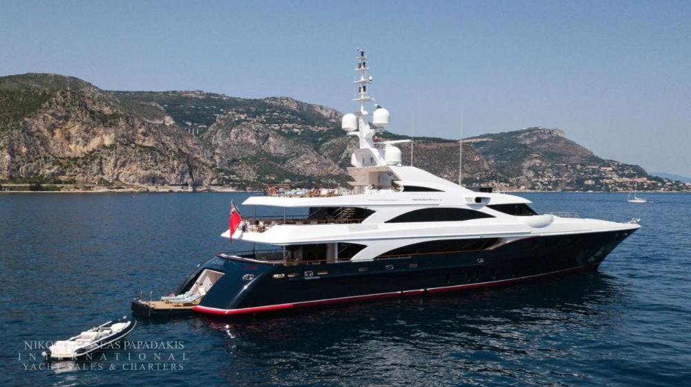 Benetti 54M