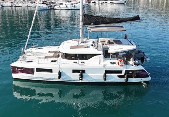 Lagoon 46
