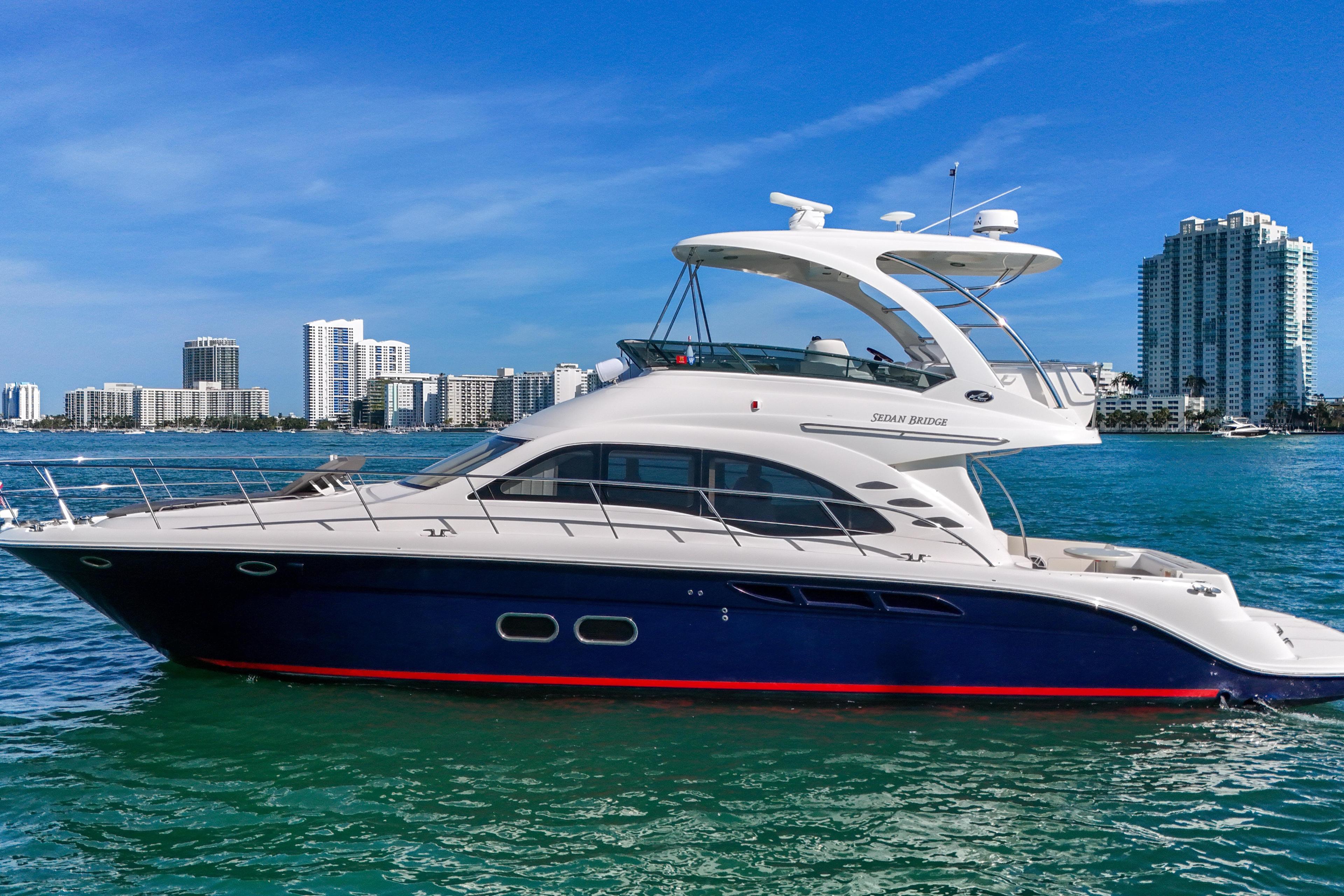 Sea Ray 52 Sedan Bridge