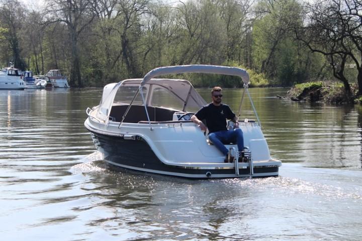 Interboat Intender 650