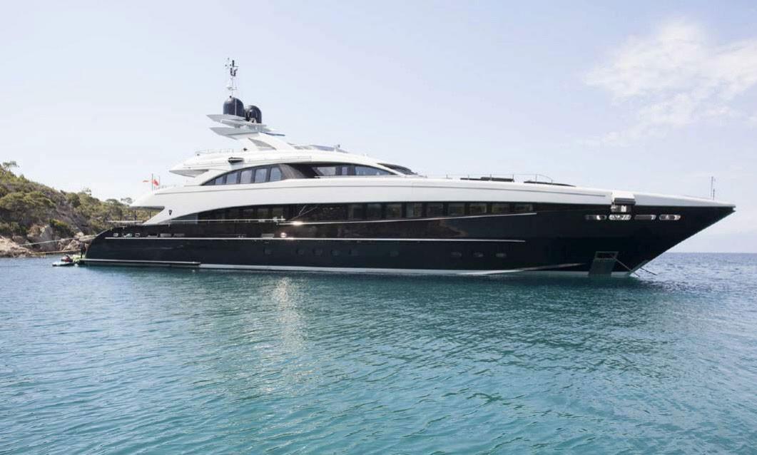 Heesen Yachts 4400