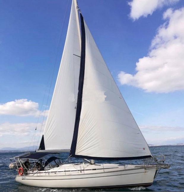 Bavaria 44