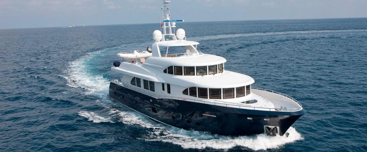 Columbus Yachts 90
