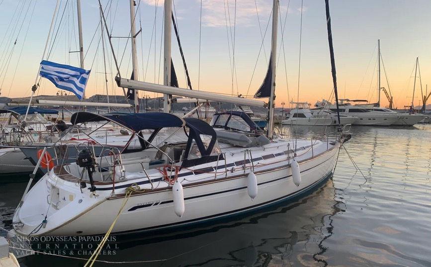 Bavaria 44