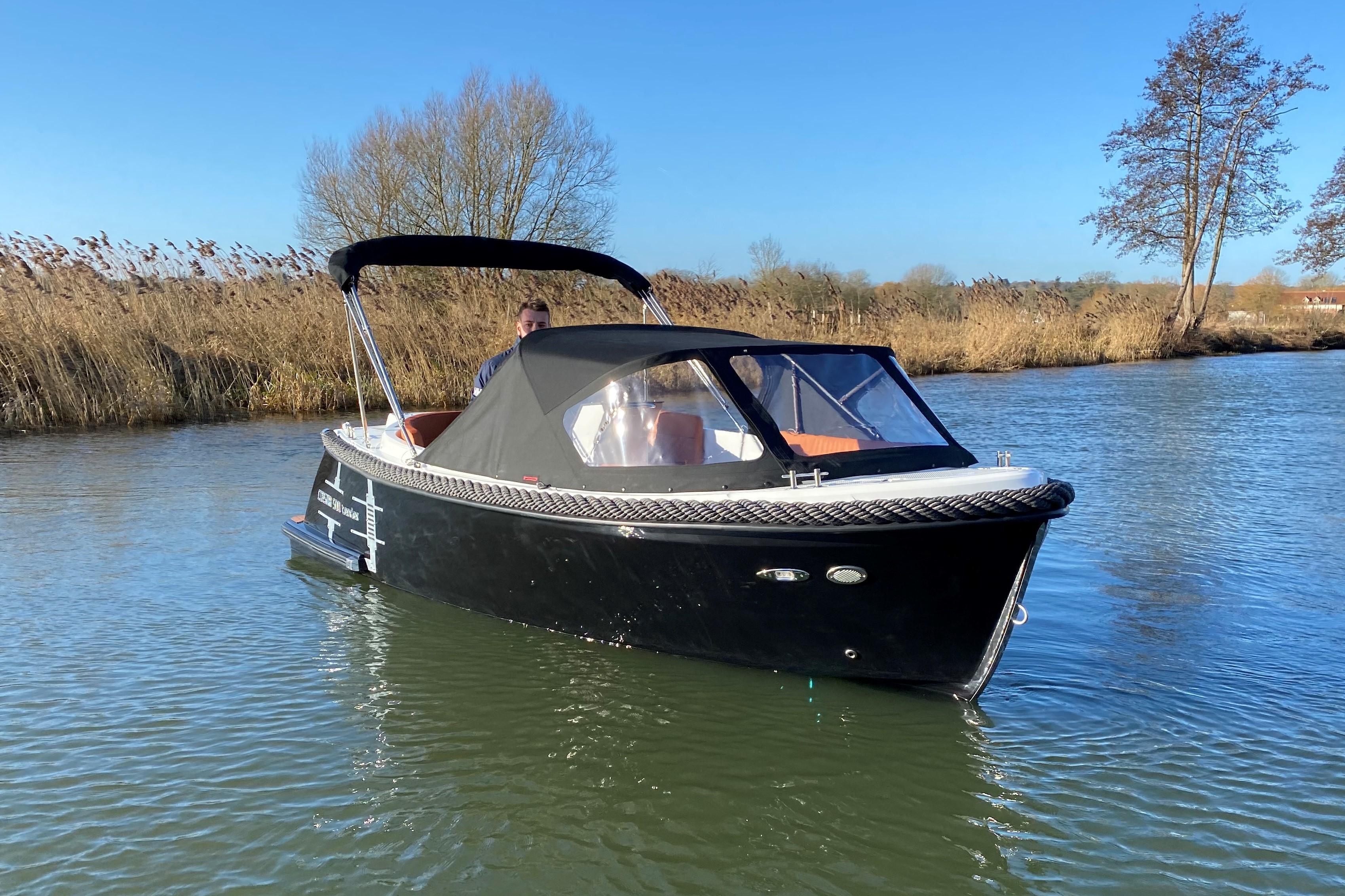 Corsiva 500 Tender