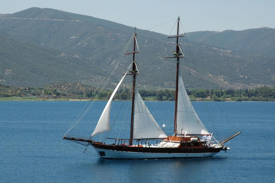 Wooden Yawl Motor Sailer 38m.
