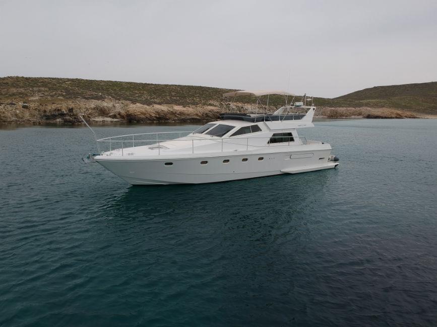 Ferretti Altura 52S