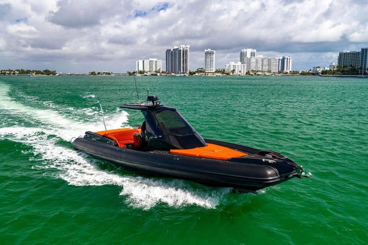 MV Marine 40
