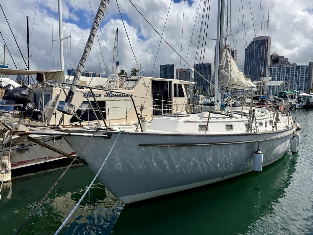 Pearson 424