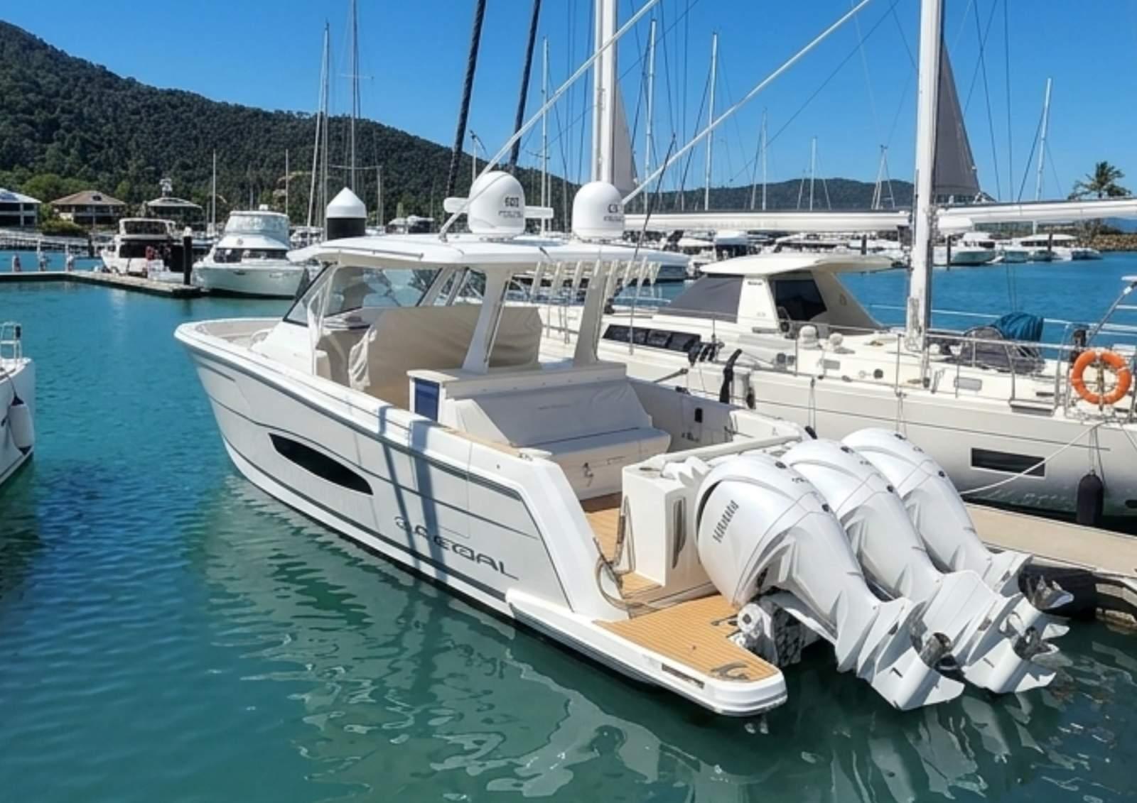 Regal 38 SAV