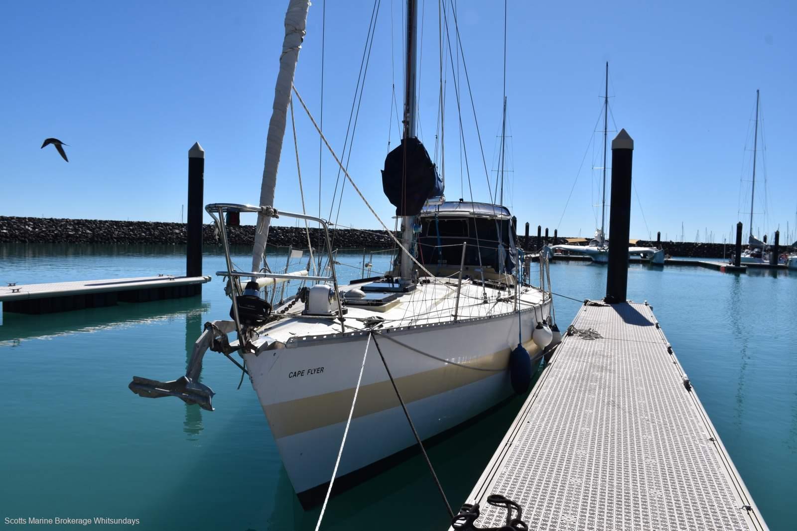 Adams Naut 40