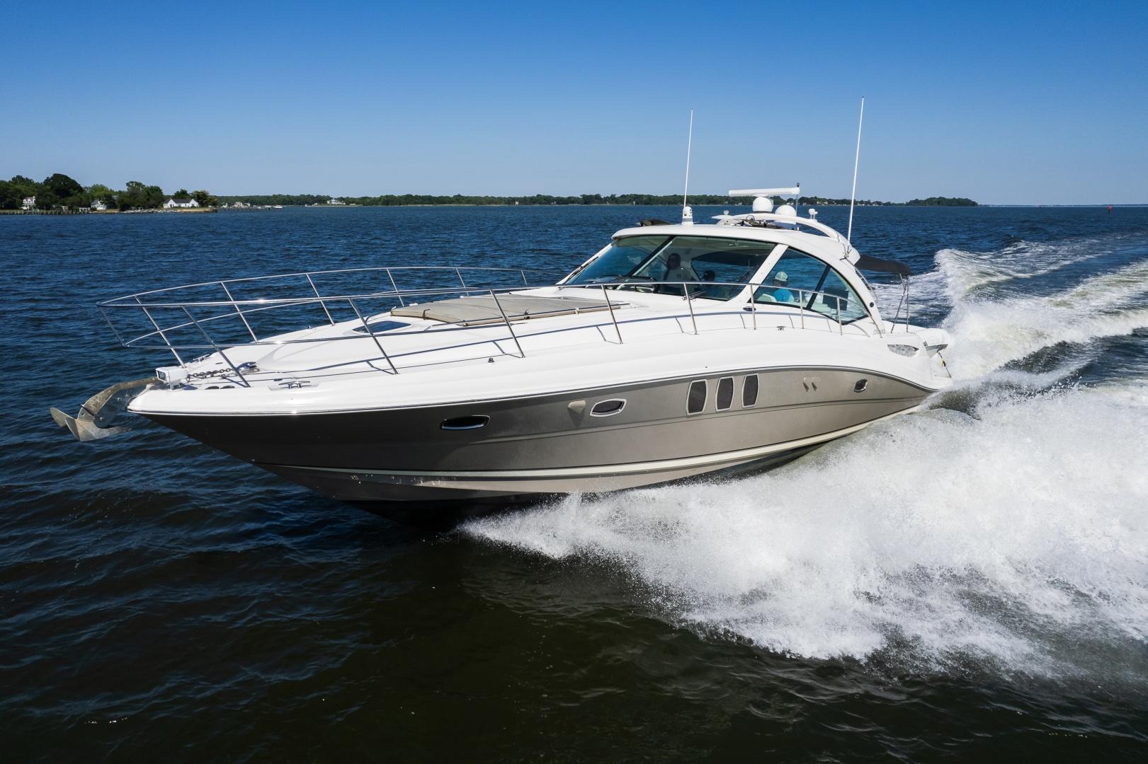 Sea Ray 480 Motor Yacht