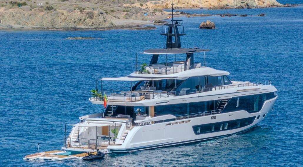 Azimut Grande 36M