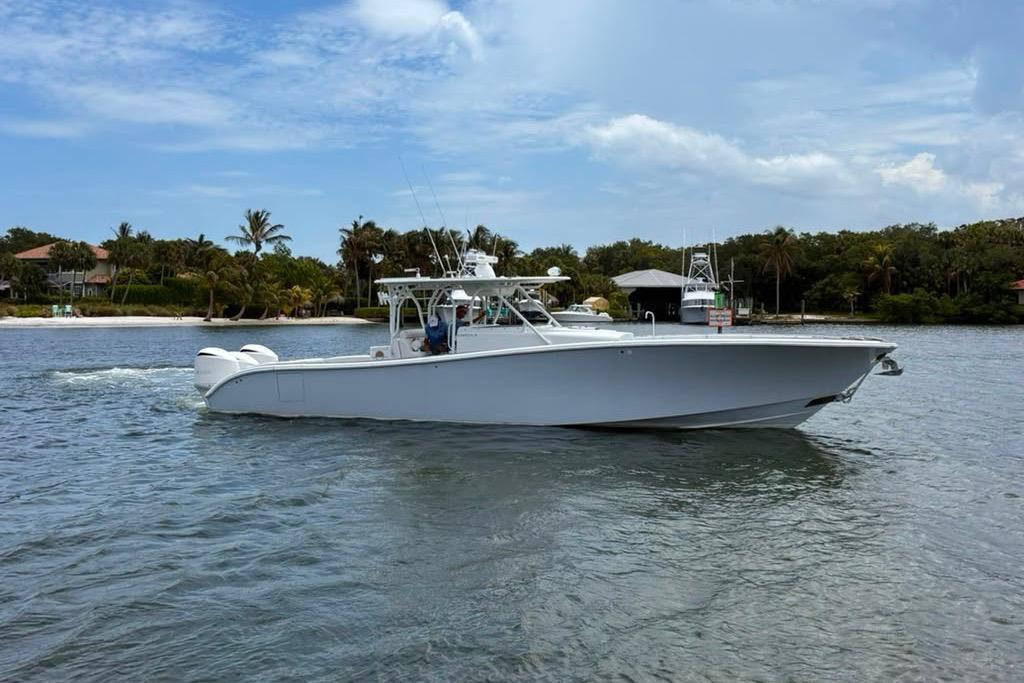 2014 Yellowfin 42ft Yacht for Sale in Stuart, FL