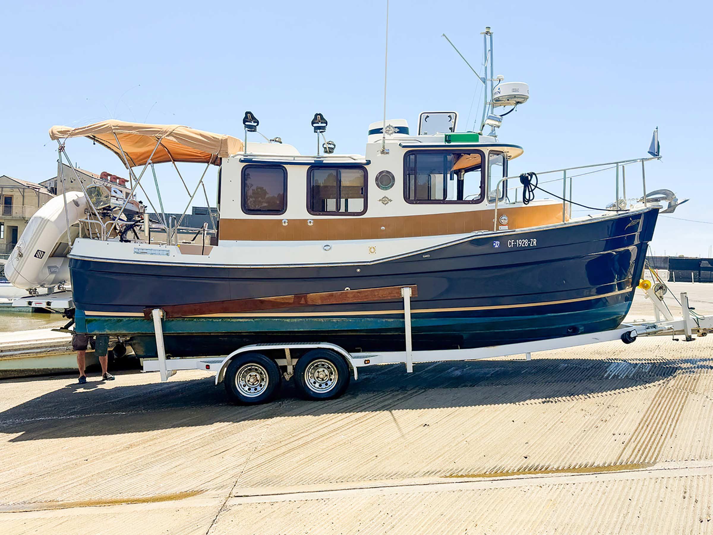 Ranger Tugs 25