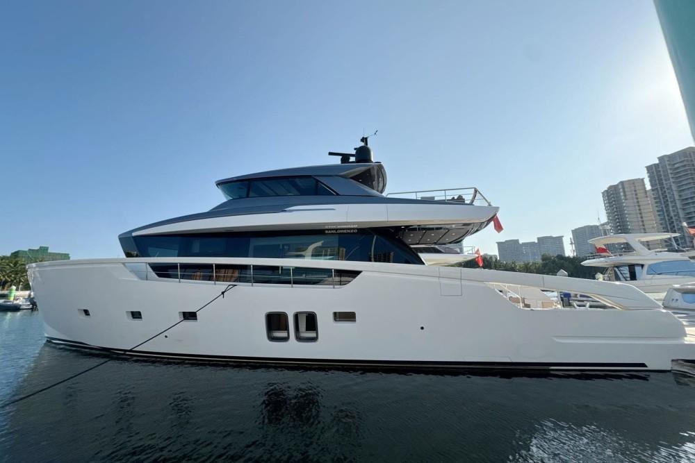 Sanlorenzo SX76