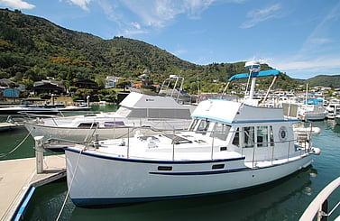 Askew 11.6m Classic Launch