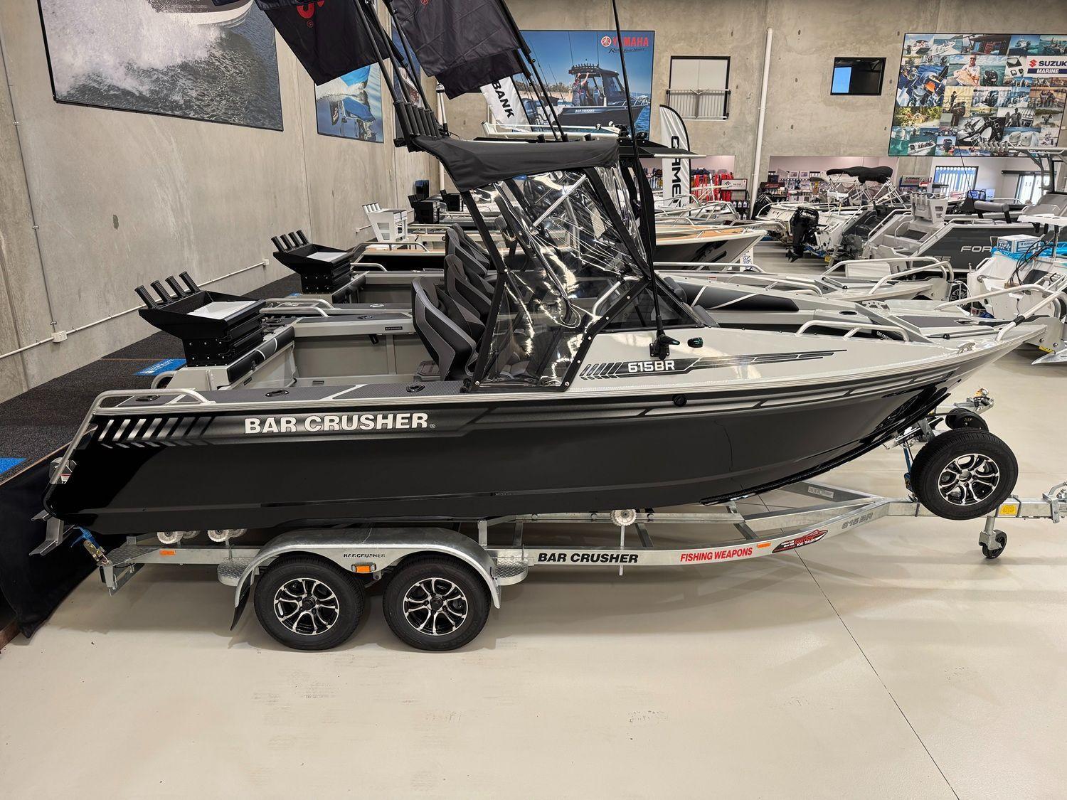 Bar Crusher 615BR BOWRIDER