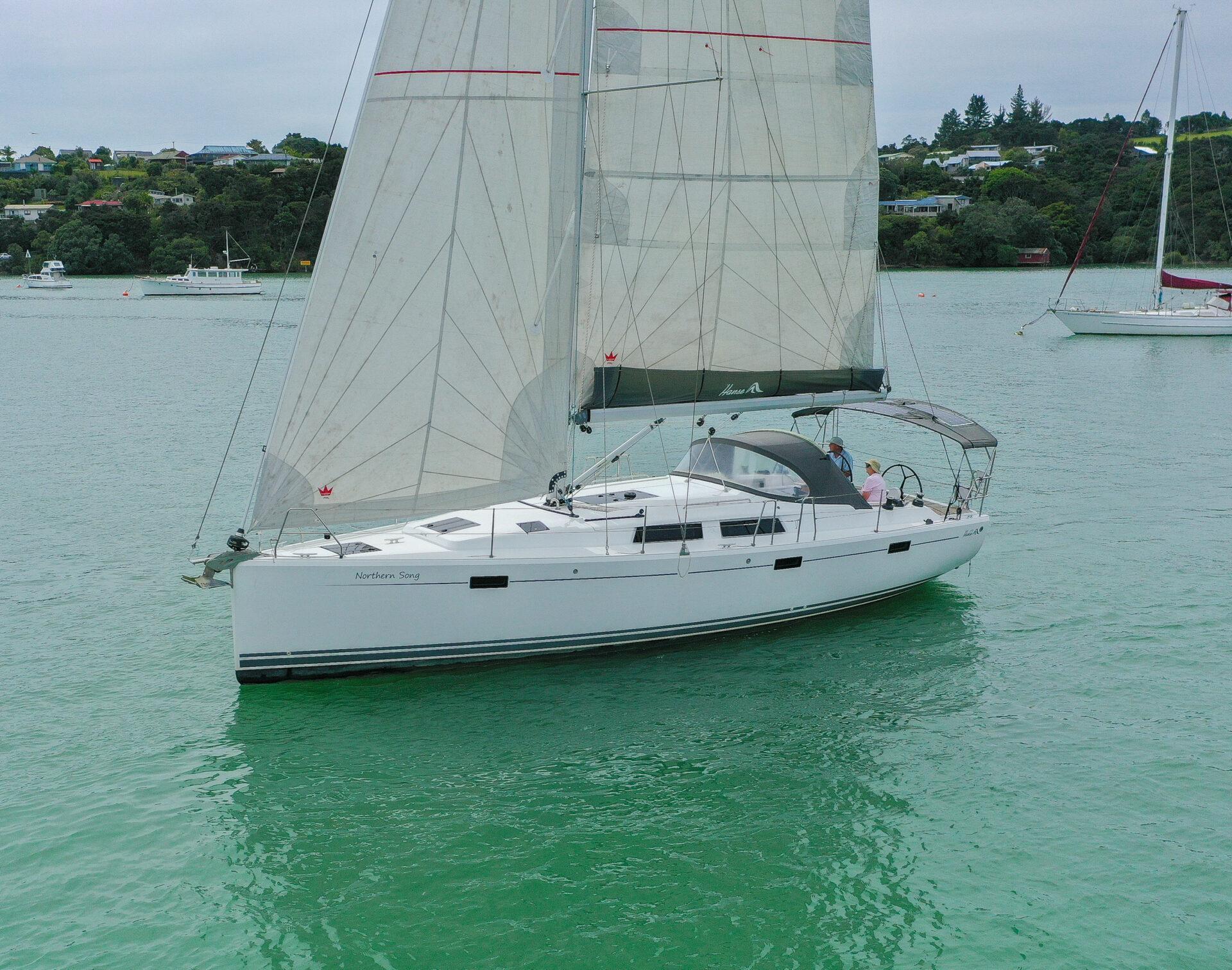 Hanse 415