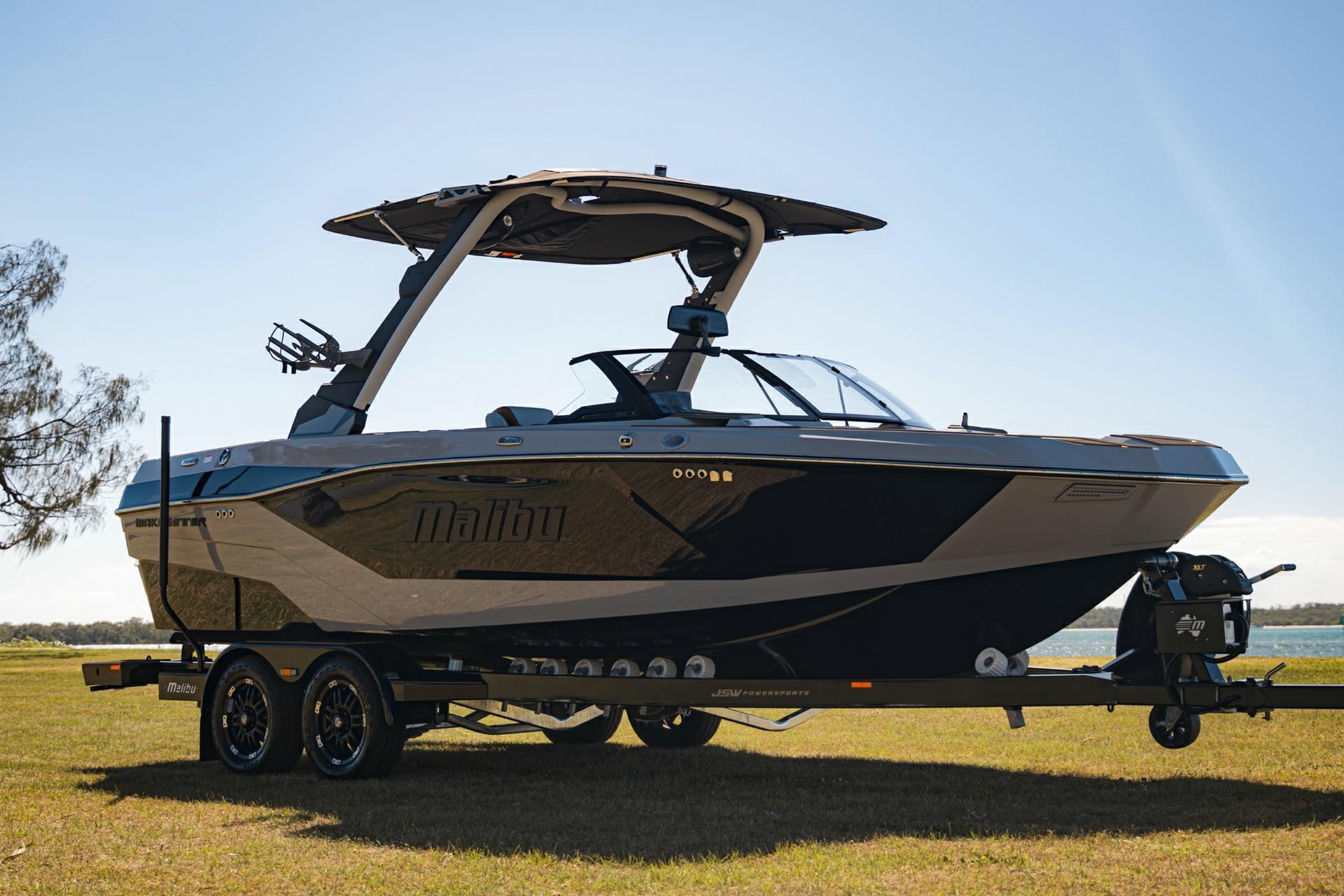 Malibu Wakesetter 21LX