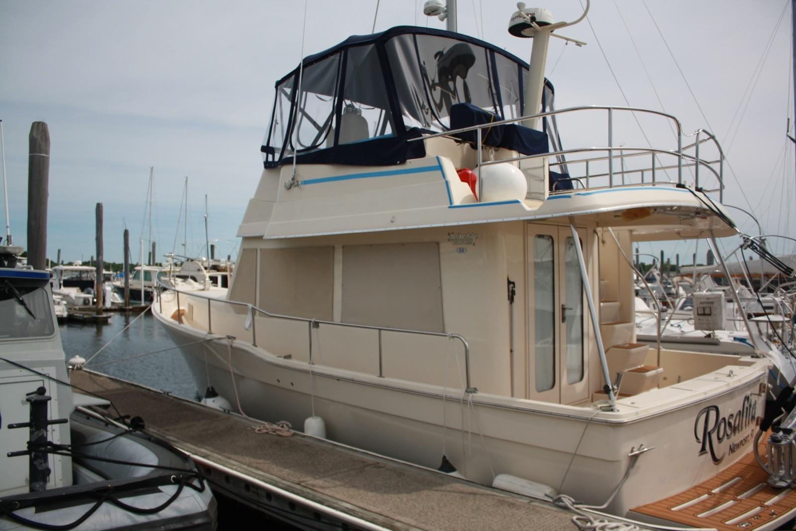 Mainship 34 Trawler