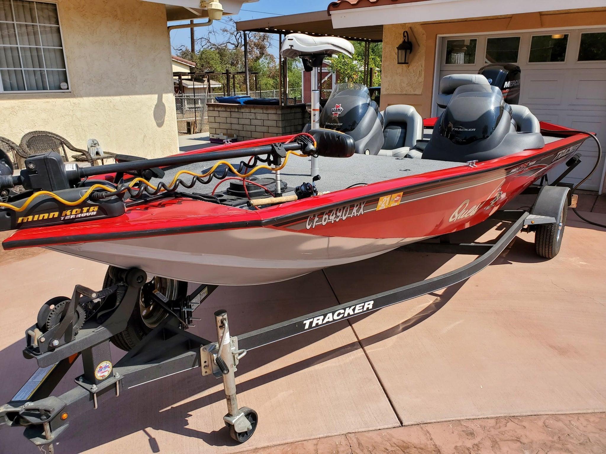 Tracker 175 TXW