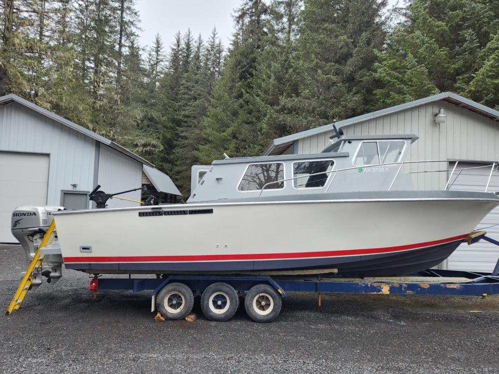 Baja 31 Custom Built Pilot House