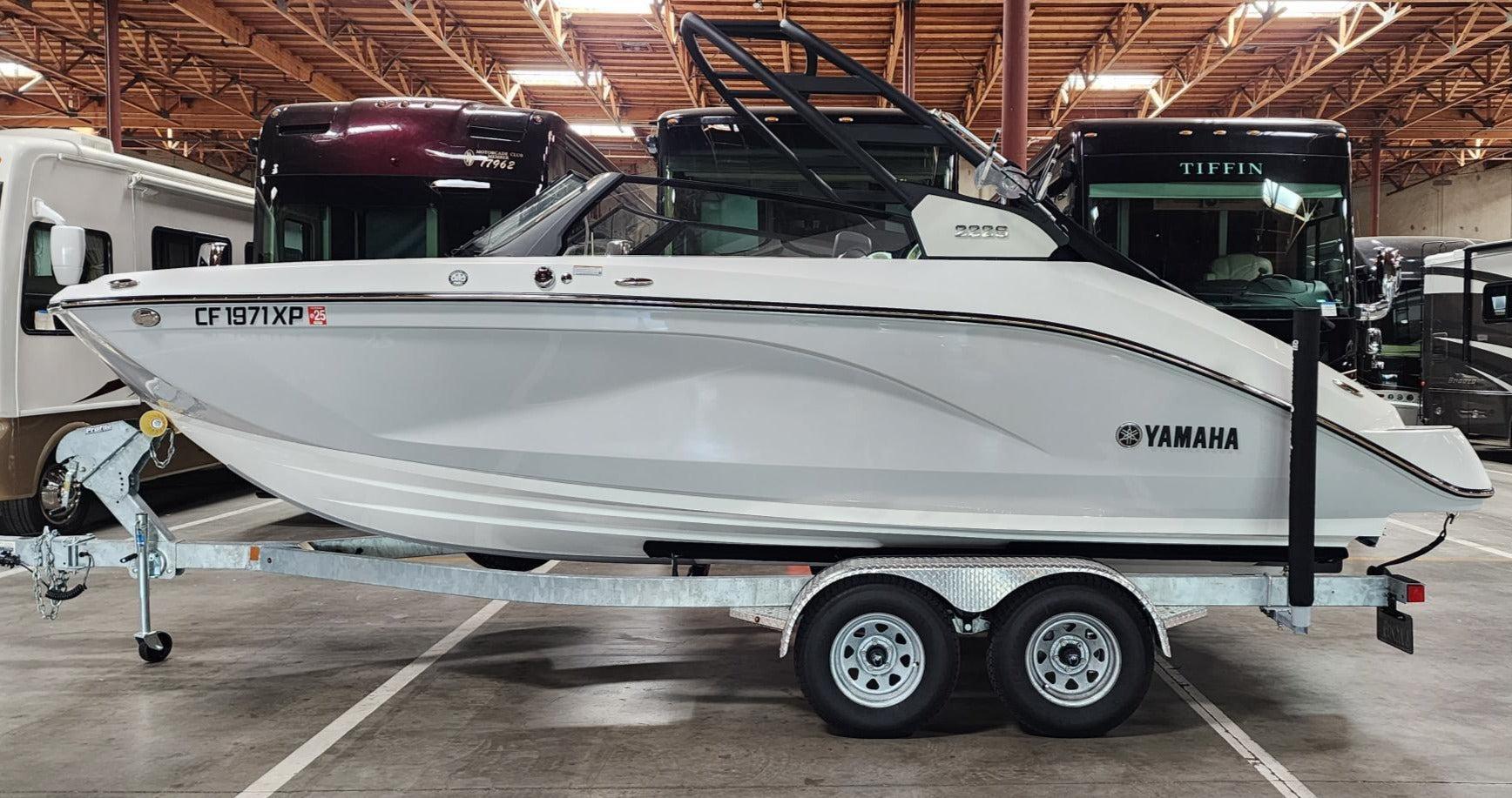 Yamaha 222S