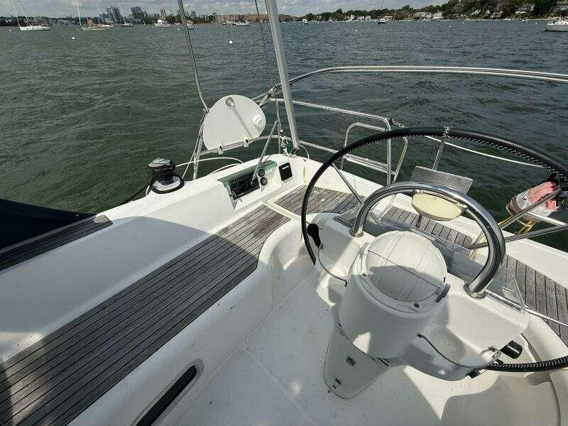 Photo 8