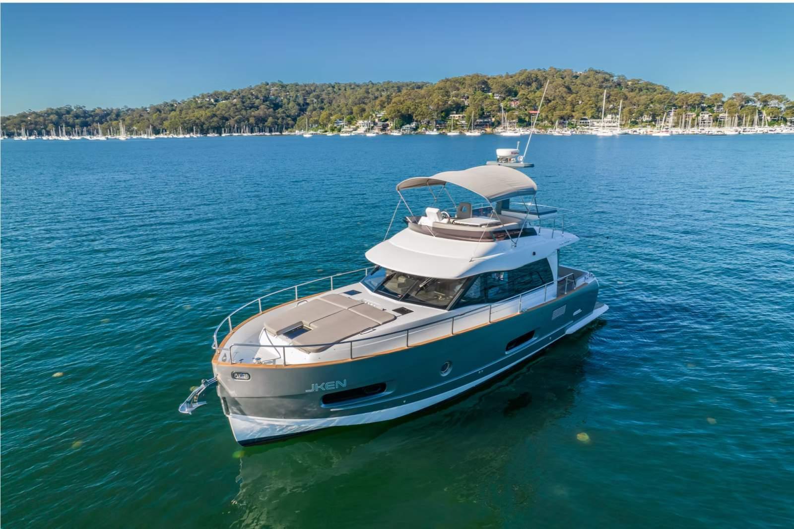 Azimut Magellano 43