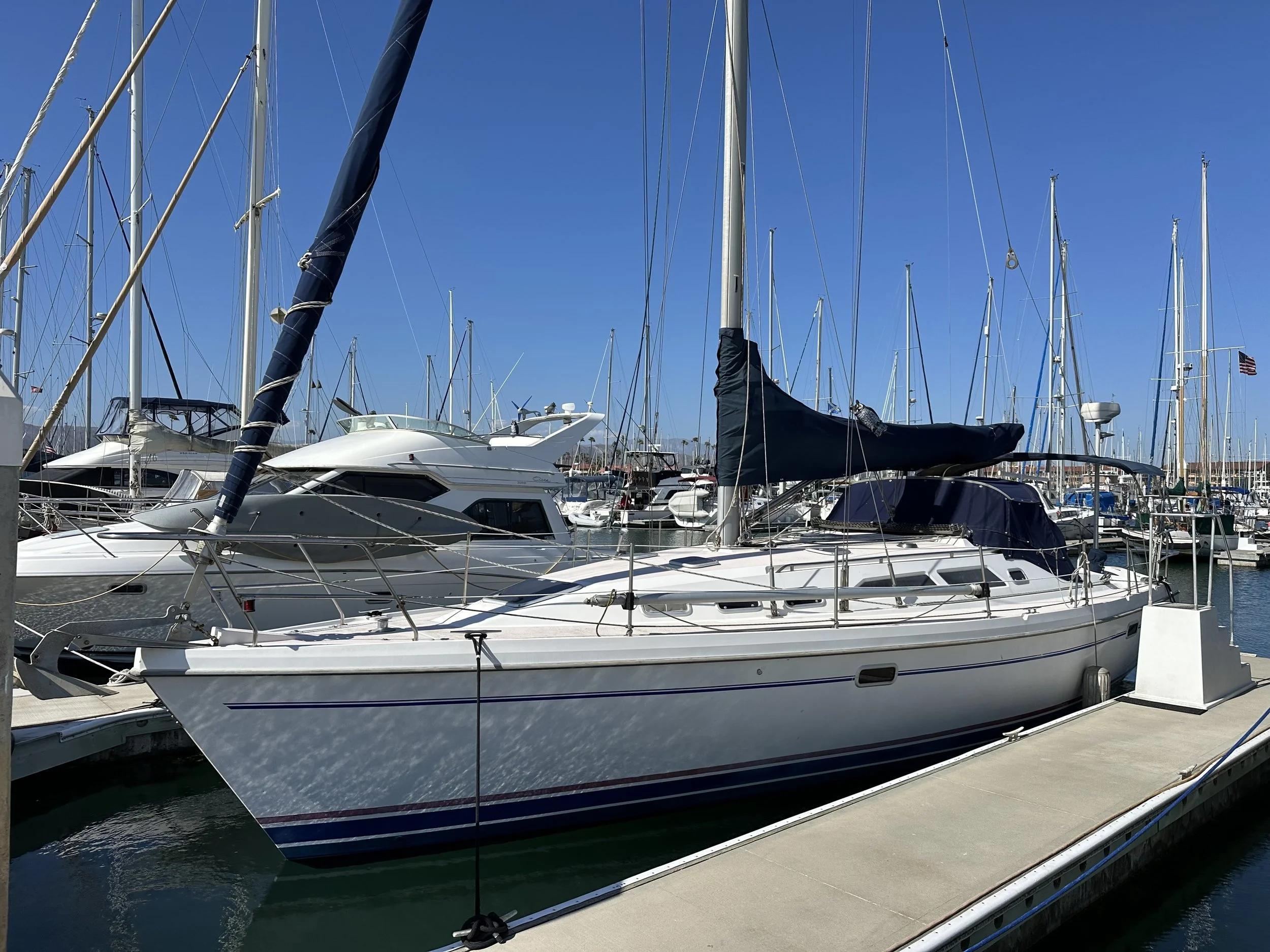 Catalina 380
